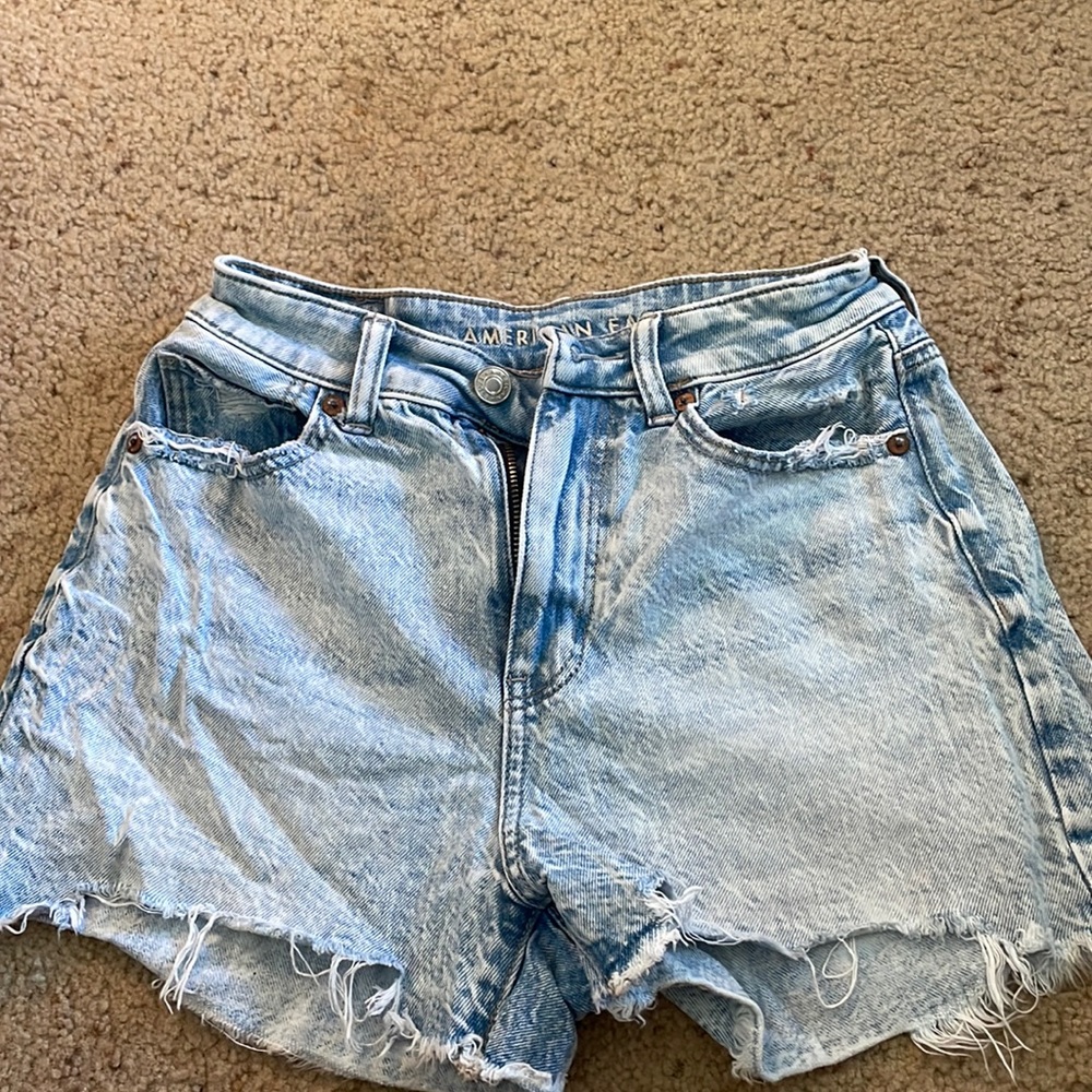 american eagle shorts